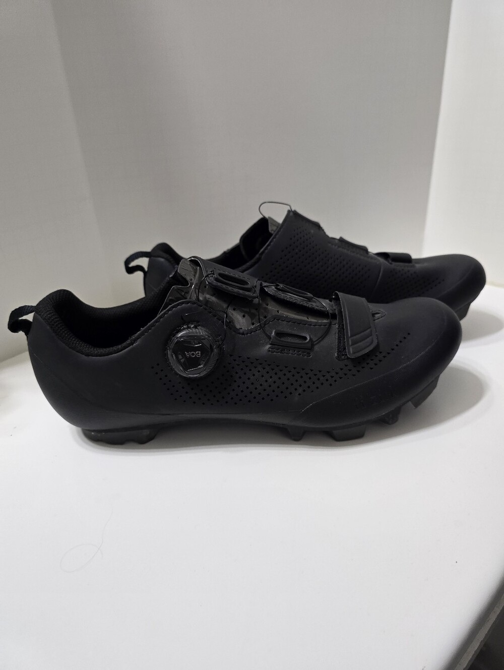 Black Fizik Terra X5 mountain biking shoes